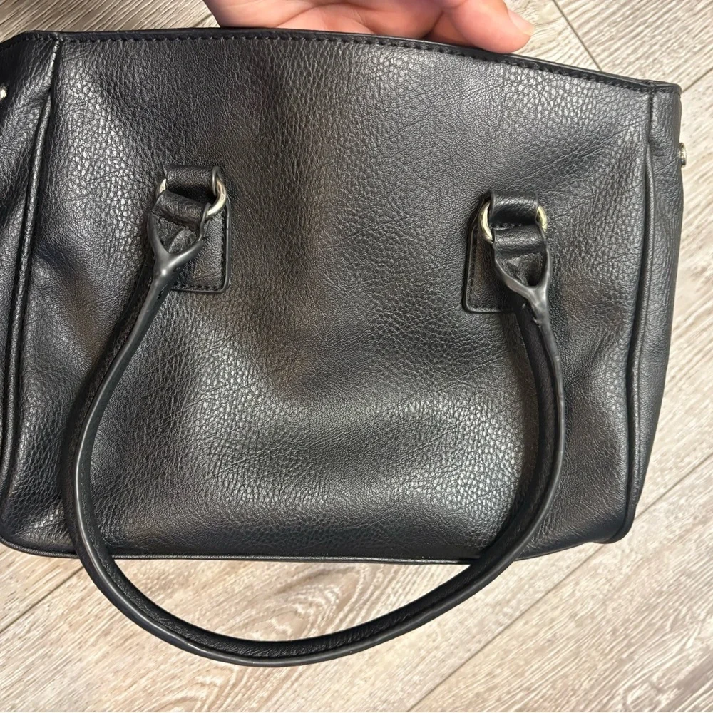 Mossimo Elegant Black and Cream Handbag - Picture 9 of 9